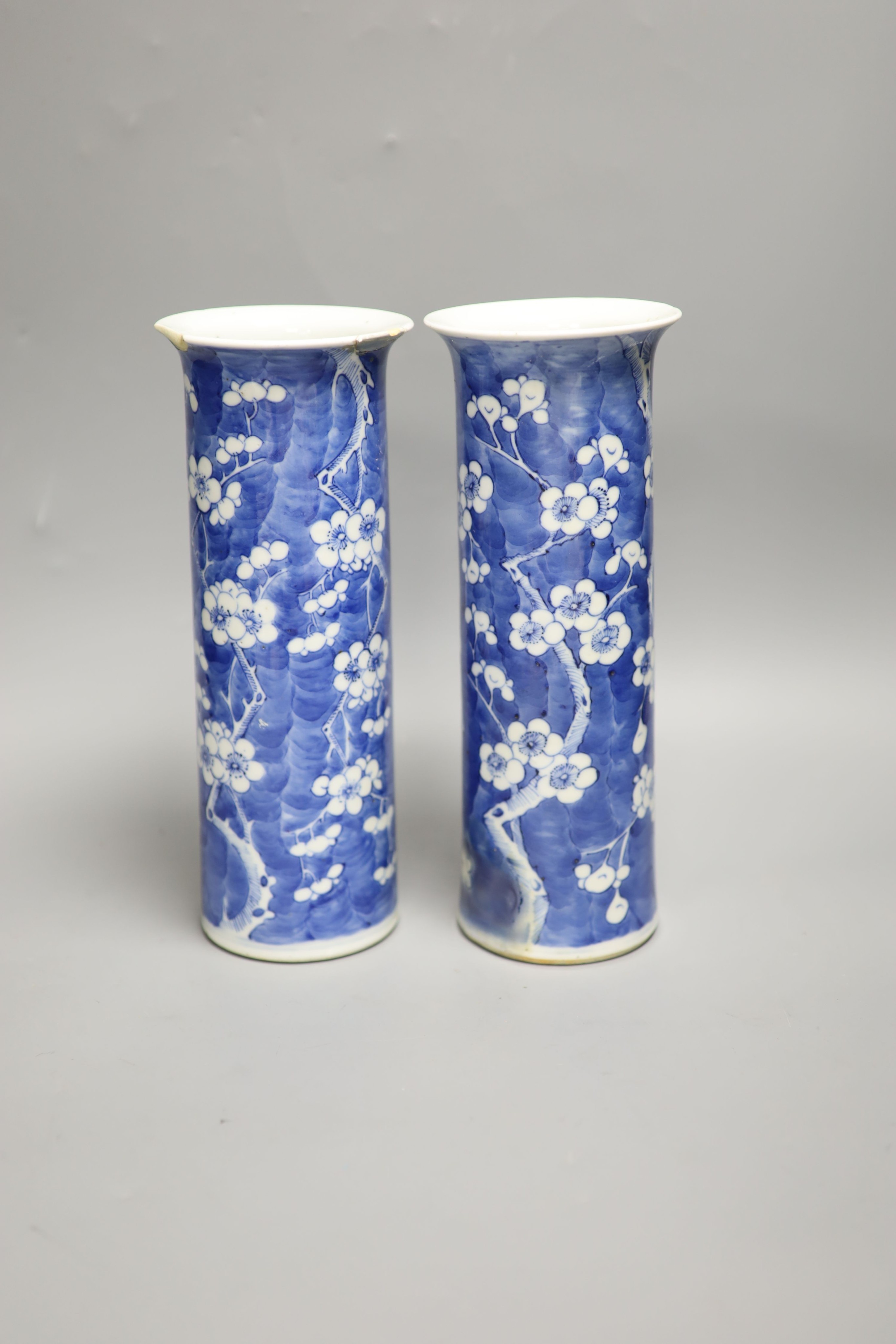 Two Chinese blue and white cylinder vases, late 19th century, one a/f 25.5cm